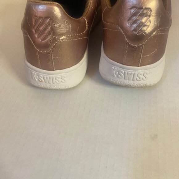 K-Swiss Women's Classic VN sneakers in a rose gold/pink metallic, size 8.5 - Picture 5 of 7
